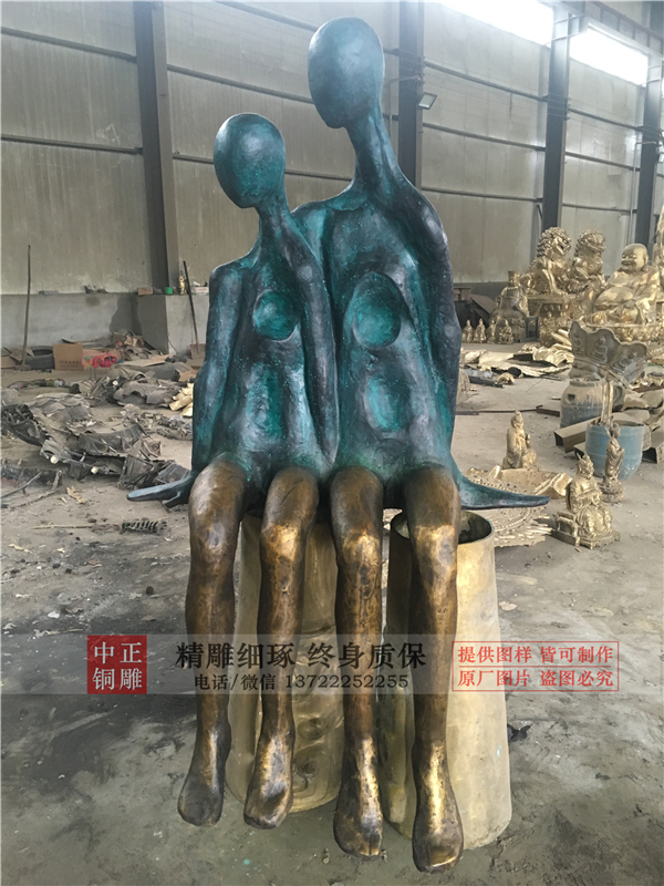 大型人物雕塑價(jià)格.jpg 大型人物雕塑價(jià)格.jpg